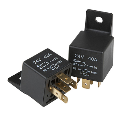 Image of 5 Pin Relay & Brkt 40/30A 24V from Grote. Part number: 84-1093