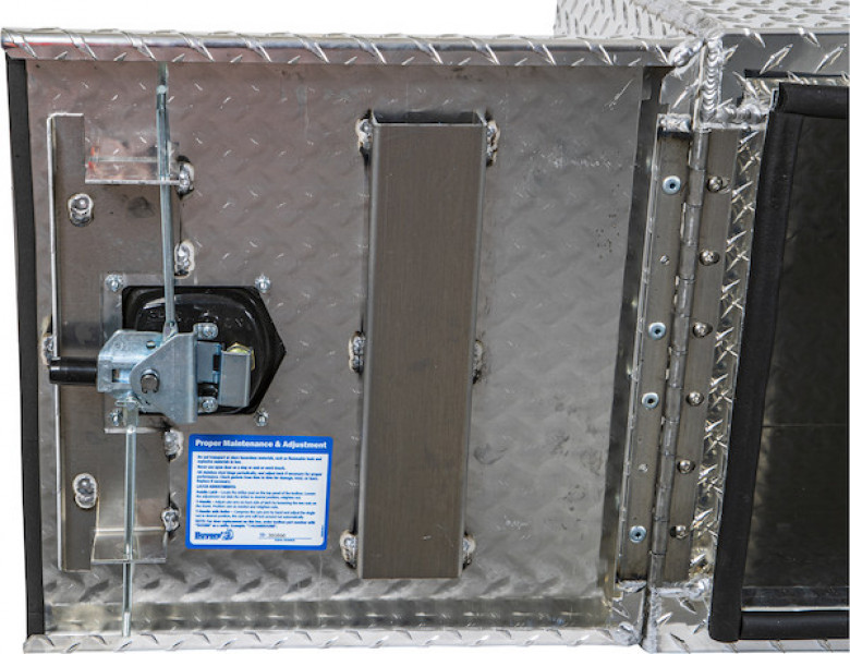 Image of 24x24x36 Inch Diamond Tread Aluminum Underbody Truck Box - Double Barn Door, 3-Point Compression Latch from Buyers Products. Part number: 1702235