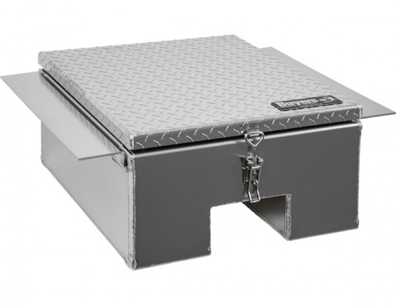 Image of 9x24x22 Inch Diamond Tread Aluminum In-Frame Truck Tool Box from Buyers Products. Part number: 1705384