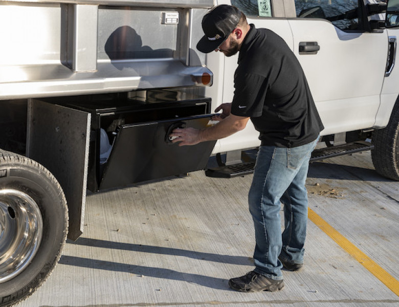 Image of 18x18x24 Inch Black Steel Underbody Truck Box With 3-Point Latch from Buyers Products. Part number: 1732300