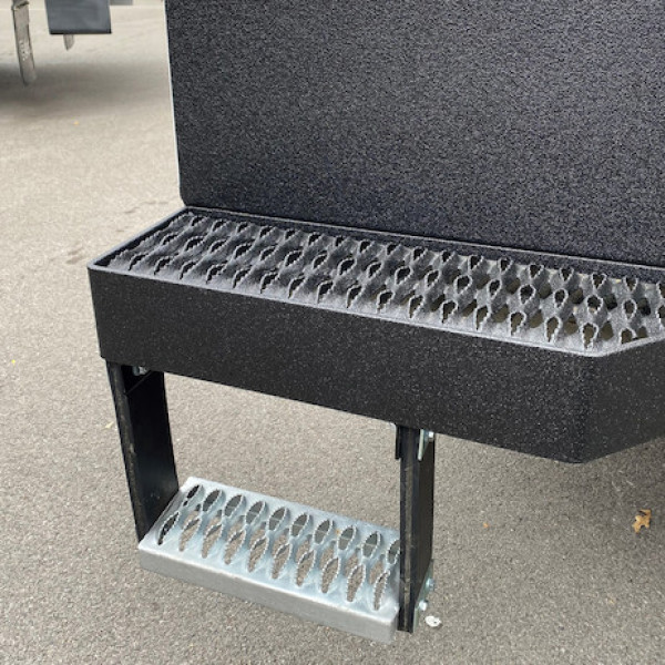 Image of Flexible Rubber Step with Galvanized Steel Diamond Deck-Span Tread - 12x11 Inch from Buyers Products. Part number: 5231112