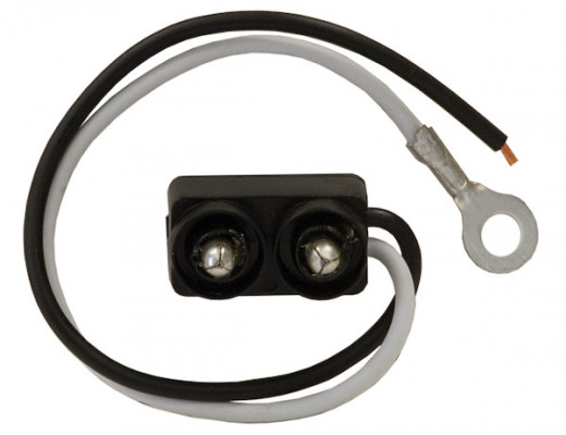 Image of DOT Light Plug 3-Wire AMP-Style Plug With Stripped leads And #10 Ring On Ground from Buyers Products. Part number: 5620352