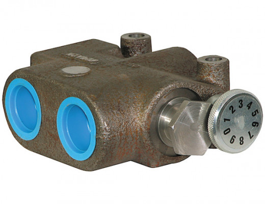 Image of 3/4 Inch NPTF Priority Flow Divider Valve 20 GPM from Buyers Products. Part number: HFD075