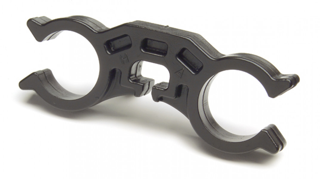 Image of Hose Hanger Clamps, 3/8" X 3/8" Id, Pk 25 from Grote. Part number: 83-7015