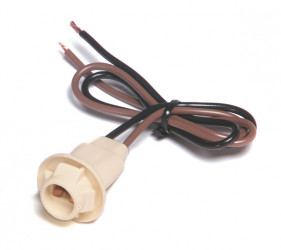 Image of Socket, 2 Prong, For 131, 168, 194, 194A from Grote. Part number: 84-1008