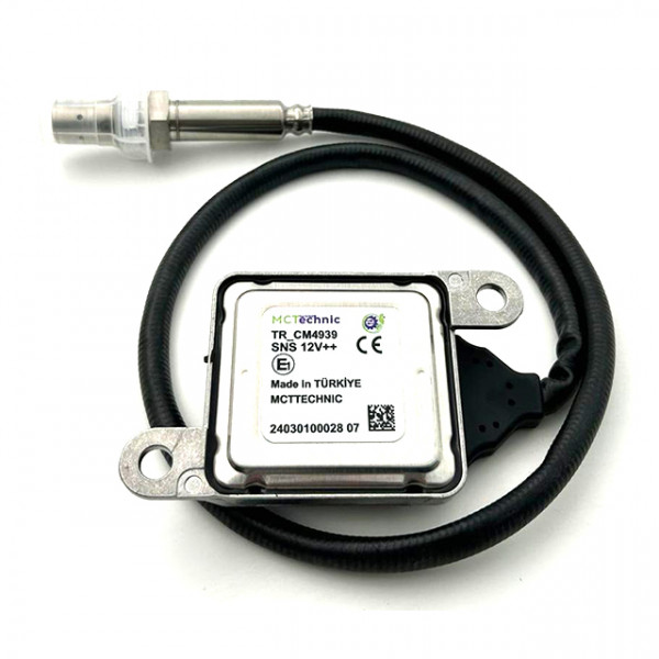 Image of NOX SENSOR 2894939 from MCT. Part number: CM4939
