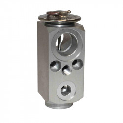 Image of A/C EXPANSION VALVE from World American. Part number: WA912-20-8782