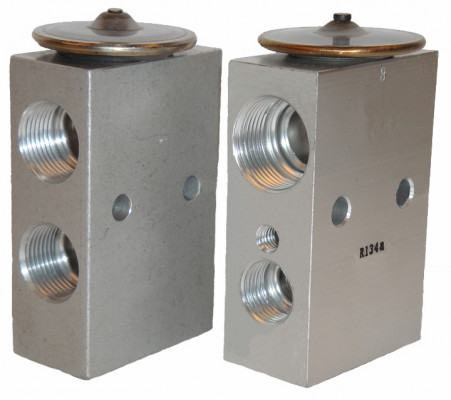 Image of EXPANSION BLOCK VALVE from Sunair. Part number: EXV-1017