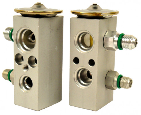 Image of EXPANSION BLOCK VALVE from Sunair. Part number: EXV-1067